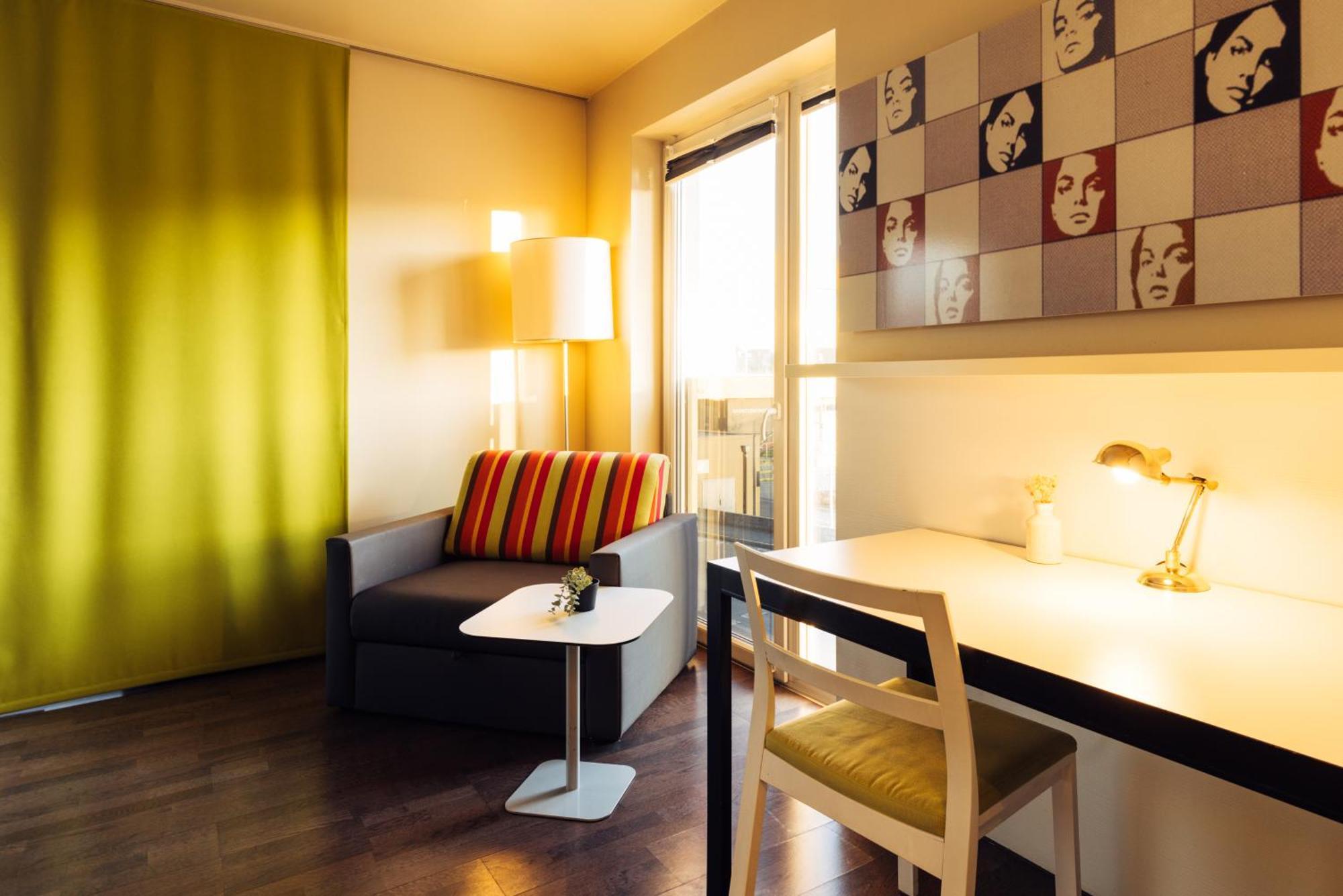 Harry'S Home Hart Bei Graz Hotel & Apartments Exterior photo