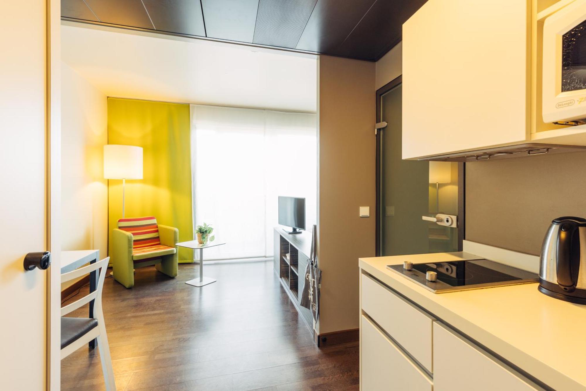 Harry'S Home Hart Bei Graz Hotel & Apartments Exterior photo